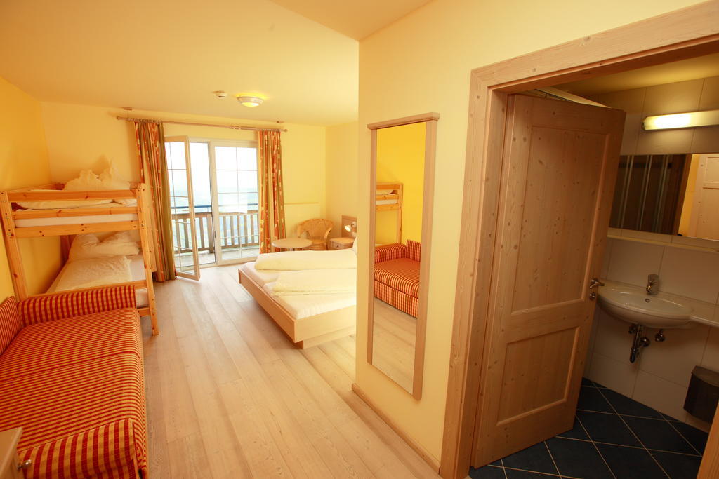 Hotel Wagrainer Haus à Flachau Extérieur photo